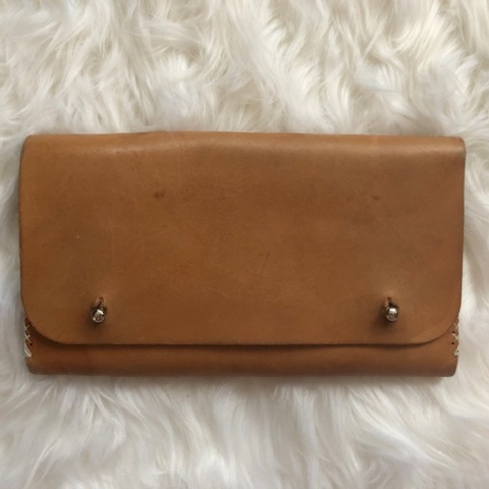 Open Habit Leather Wallet / Clutch